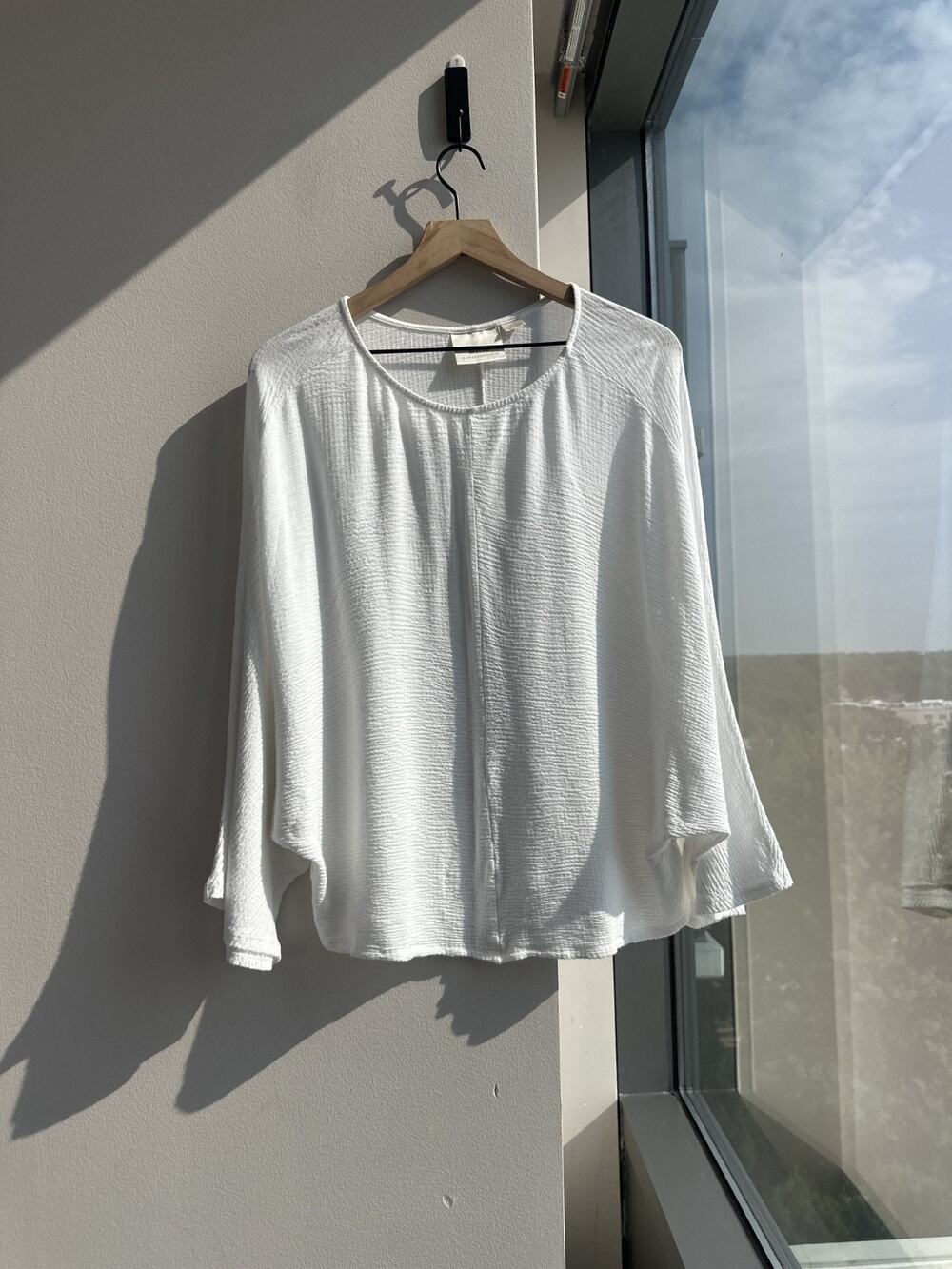 Maeve by Anthropologie White Claire Pullover Bell sleeves blouse size Sz M